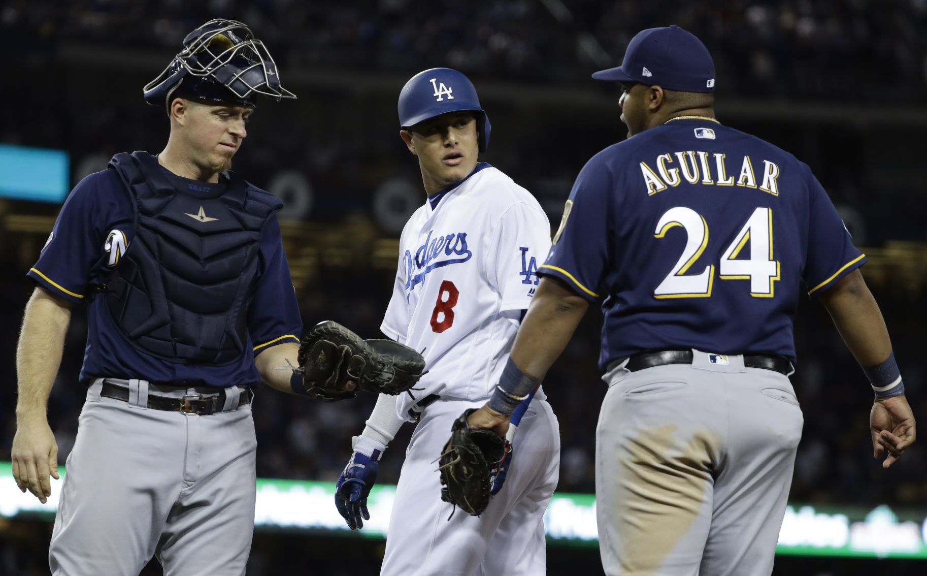Dodgers 2, Brewers 1